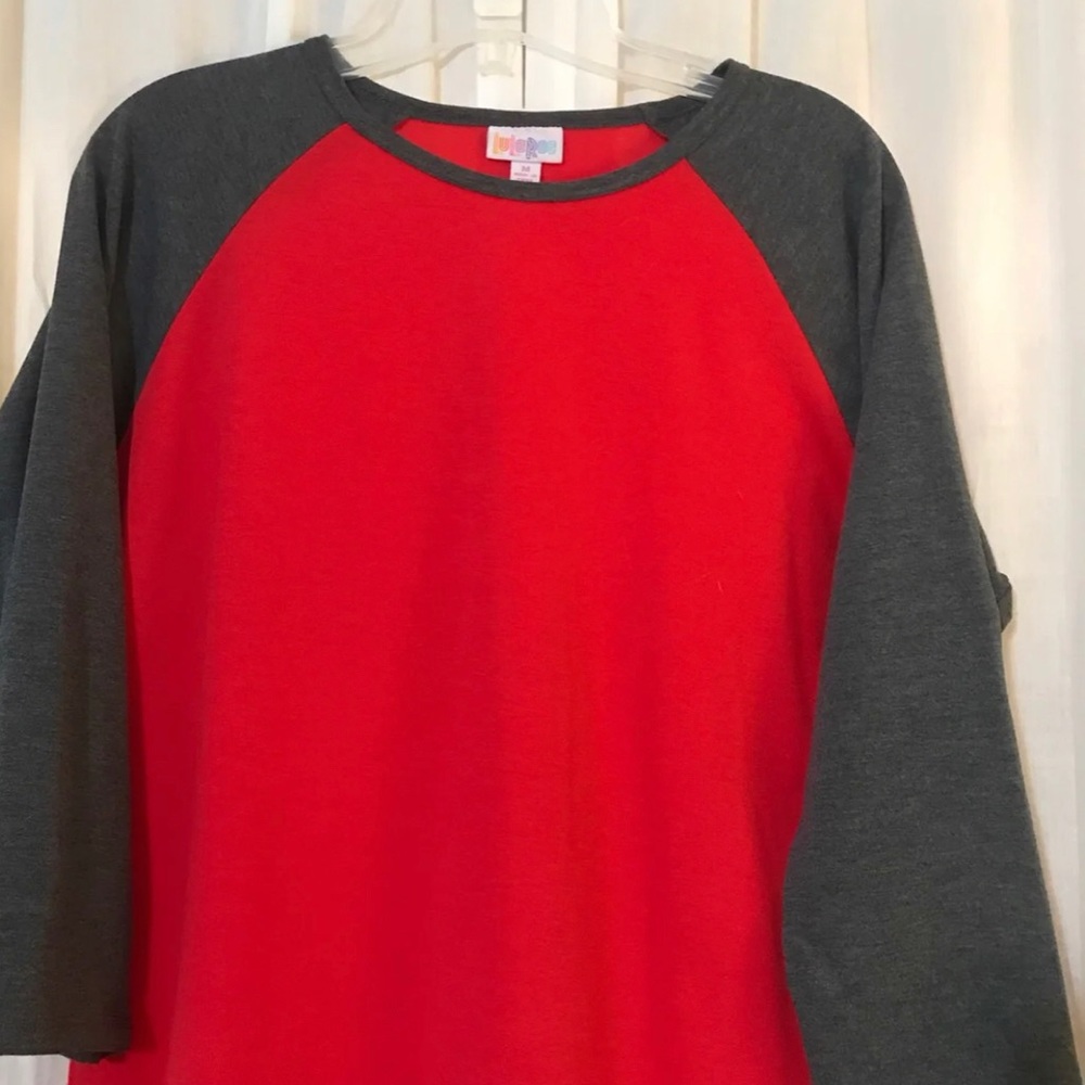 Lularoe soft T